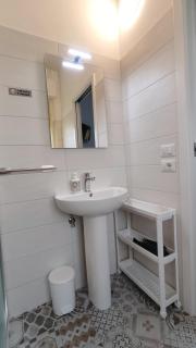 Casa Elvezia Guest House - 8