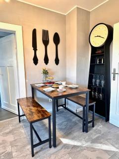 65qm Luxus Apartment mit Whirlpool Saarbrücken Uni Nähe - Saarbrücken - 1