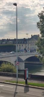 Appartement Lumineux 58m² Meublé et Équipé avec Vue sur l'Oise à Compiègne - 9