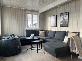 Centrally Located Cabin by the Sea - Sortland - Sortland - 1