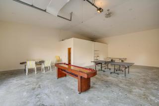 Spacious McKinney Farm Getaway with Game Room! - 9