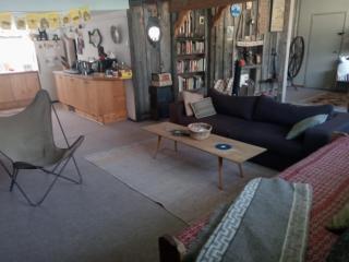 ocho guesthouse & weaver's studio - Espanola - 5