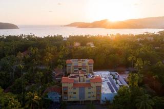 La Ropa Condo 5 min walk to the beach - Zihuatanejo - 5