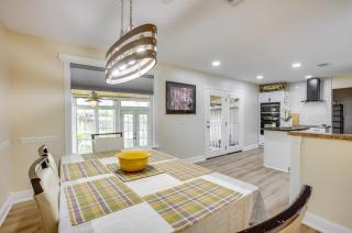 Backyard, Deck and Fire Pit Conroe Getaway - Conroe - 1