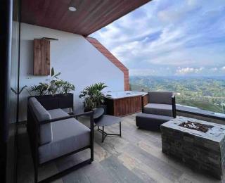 Modern Guatapé Loft with Starlink WiFi - 0