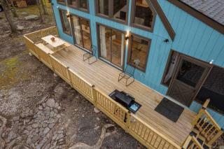 The Blue Forest Chalet - Kayak, Hike, Hot Tub - East Stroudsburg - 5
