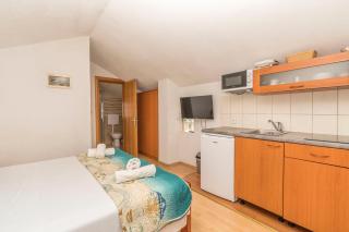 Apartments Villaarta Murter - Murter - 4