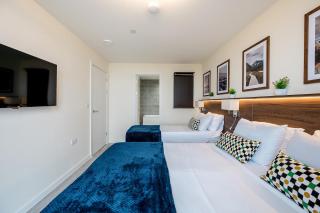 Stunning 2 Bed Apartment U6 - Sleeps 8 - 3