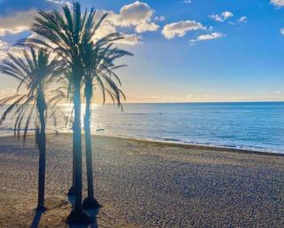 Wonderful Golf & Beach Apartment with front Seaview and Pool - Benalmádena - 0