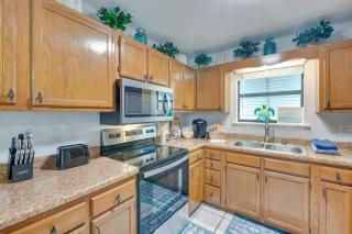 Fort Walton Beach Cottage with Hot Tub and Patio! - Fort Walton Beach - 2