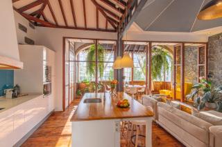 Casa Emblemática - Encanto y lujo frente a la playa - 4