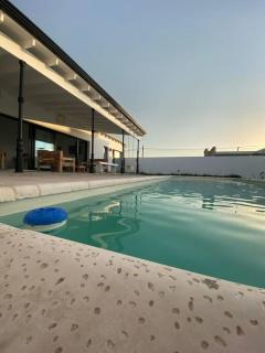 Casa Mercedes, casa privada a estrenar alquiler todo el año, con pileta climatizada solar de noviembre a marzo - Tandil - 4