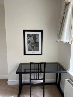 Luxury 3 bedroom, 3 bath apt by Oxford St & Soho - London - 9