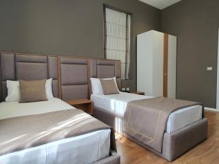 HEIRESS Hotel - Saranda - 2