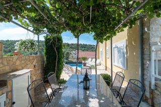 Apartments Kapetan - Trogir - 1