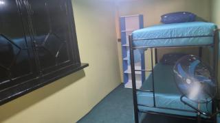 Hostal House 995 - 6