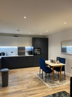 West Heights SE - Croydon - 4