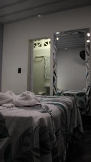 Hostal Queens Deluxe - Florencia - 3
