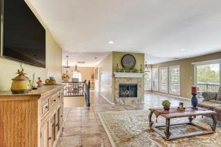 Waterfront Houston Home: 1 Mi to Space Center! - 5