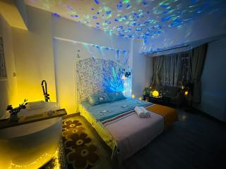 The most prosperous seaside seaview apartment in Jomtien(Tub, high speed Wi-Fi, Projector) - Jomtien Beach - 0