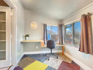 2br Family Charmer Duplex Near Drake - 7