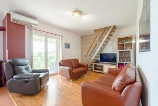 Apartments with swimming pool Kastel Stafilic, Kastela - 22569 - 9