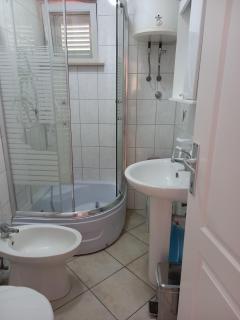 Apartments by the sea Pirovac, Sibenik - 22728 - Pirovac - 2