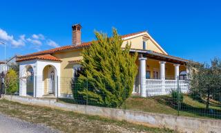 Holiday house with a parking space Liznjan, Medulin - 22761 - Ližnjan - 0