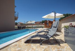 Holiday house with a swimming pool Liznjan, Medulin - 22781 - Ližnjan - 3