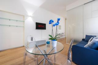 LIFE IS BEAUTIFUL Porta Romana Apartment - Milan - 6