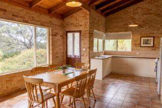 Spring Bay Villas, Denmark, WA - 6