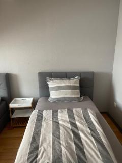 Apartment groß 4 Zimmer - Essen - 4