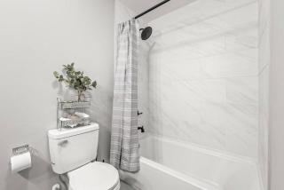 Renovated 3BR Retreat with Large Patio & Grill - 2