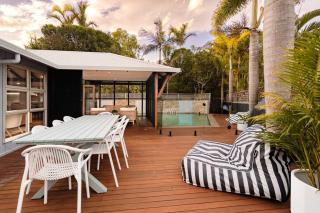 Luxurious Beachside Living - Mudjimba - 7