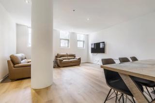 2-Bedroom Apartment in Melbourne City with carpark - Melbourne - 8