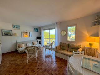 Saint-Cyprien - T2 charmant avec terrasse, piscine et parking sécurisé - FR-1-753-21 - Saint-Cyprien - 9