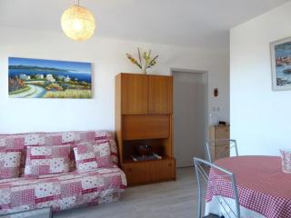 Appartement 2 pièces + cabine, 6 pers., proche plage, garage, animaux bienvenus - FR-1-776-84 - 9