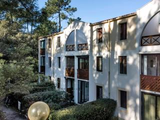 Appartement T2 en Rez-de-Jardin, Terrasse, à 300m de la Plage, Parking, Environnement Calme et Boisé - FR-1-550-71 - Saint-Georges-de-Didonne - 1