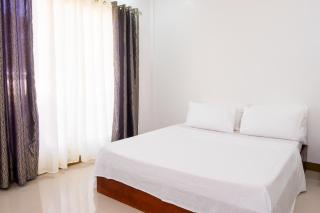 E & C TOURIST INN - 7