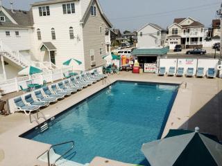 Sand Pebble Motor Lodge - 5