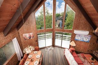 Classic AFrame - Fireplace - GameRoom - 2 Decks View - 9