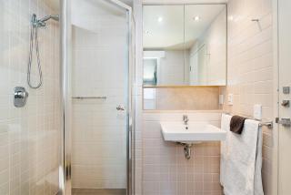 Glenelg Beachfront Luxury Apartment - Glenelg - 1
