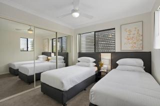 Comfy 2-Bedroom Family Apartment with Free Parking - Brisbane - 6