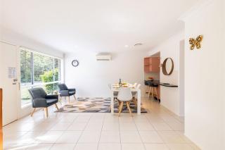1 75 Rocky Point Road fantastic holiday home with - Fingal Bay - 9