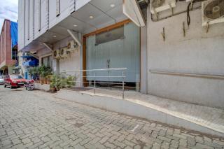 Hotel O Address Inn - Mumbai - 8