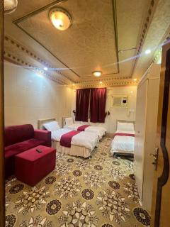 دار اليقين - 1