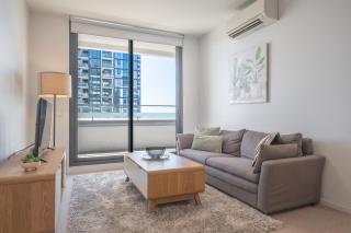 Panoramic Views 2br With Pool And Free Carpark - Melbourne - 0