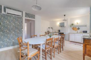 Gîte La Terrasse, 4 chambres, 10 pers, Centre Ville - Lagnieu - 3