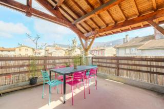 Gîte La Terrasse, 4 chambres, 10 pers, Centre Ville - Lagnieu - 7
