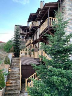 Nymfes Guesthouse - 4